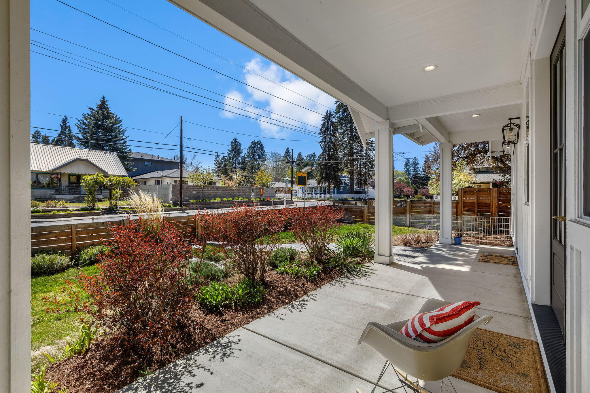 84 NW Portland Avenue # 1