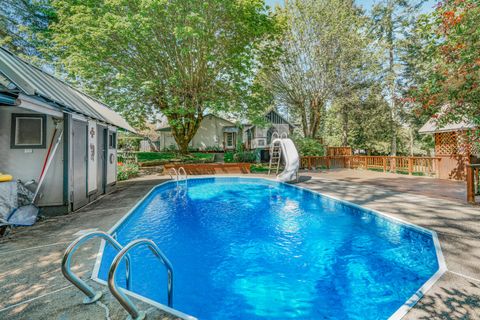 Tiny photo for 1381 Oak Hill Road, Roseburg, OR 97471 (MLS # 220219321)