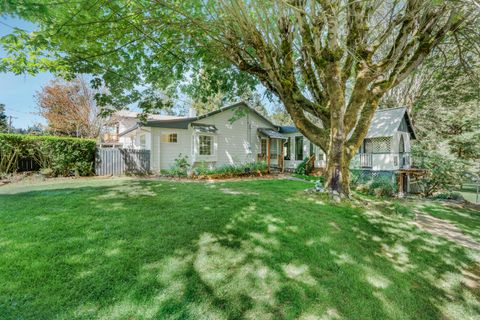 Tiny photo for 1381 Oak Hill Road, Roseburg, OR 97471 (MLS # 220219321)