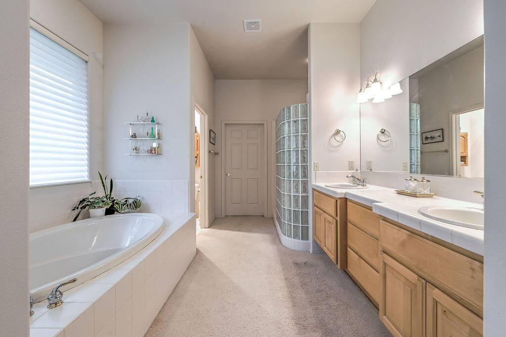 Ridge At Eagle Crest - Residential