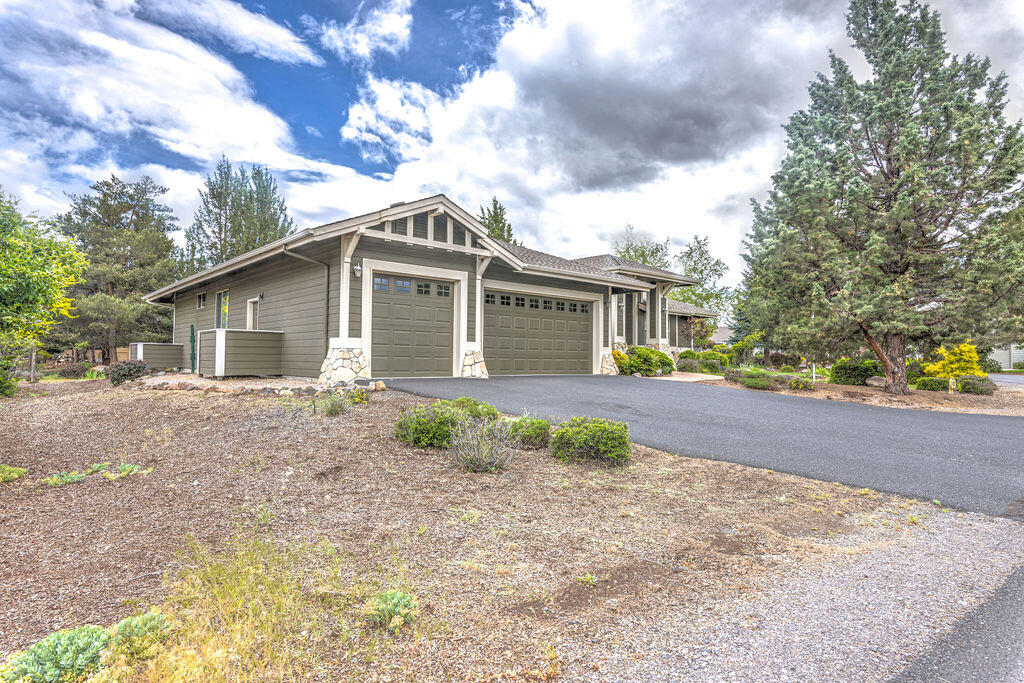 Ridge At Eagle Crest - Residential