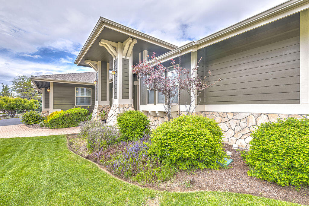 Ridge At Eagle Crest - Residential