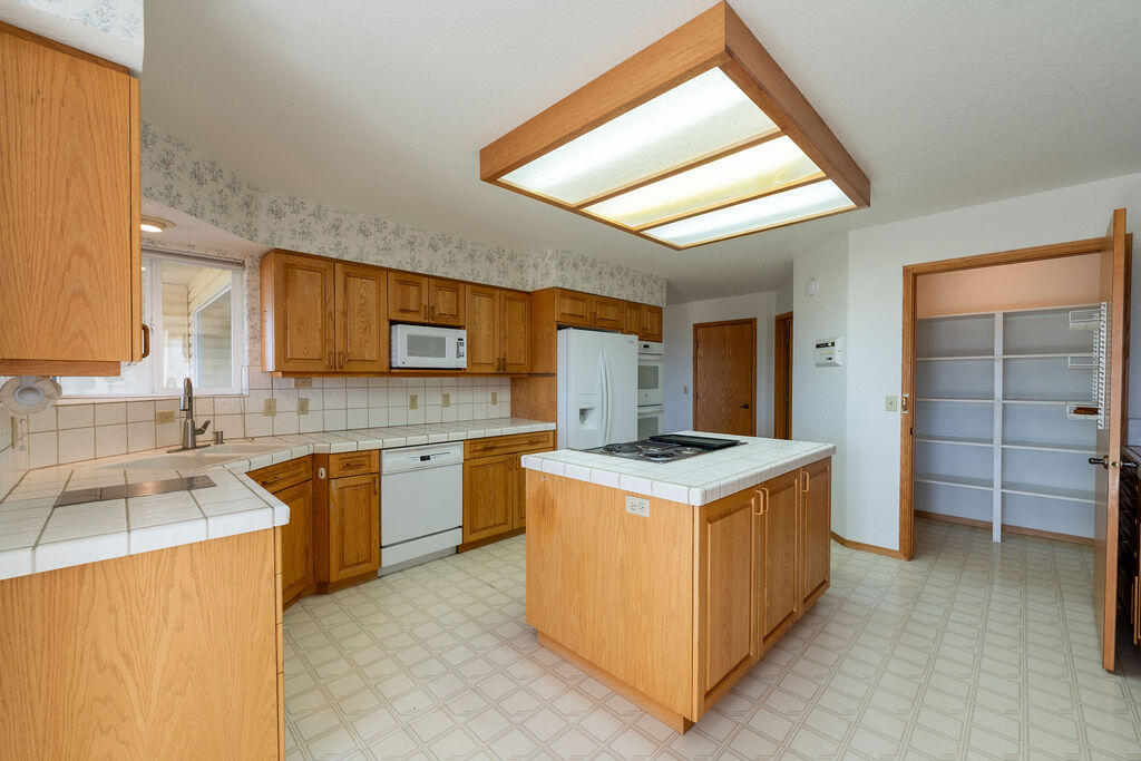 Sundance East - Residential