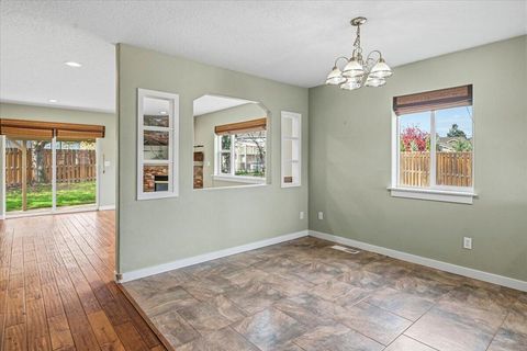 Tiny photo for 2232 SW Newberry Court, Redmond, OR 97756 (MLS # 220219821)