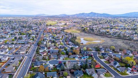 Tiny photo for 2232 SW Newberry Court, Redmond, OR 97756 (MLS # 220219821)