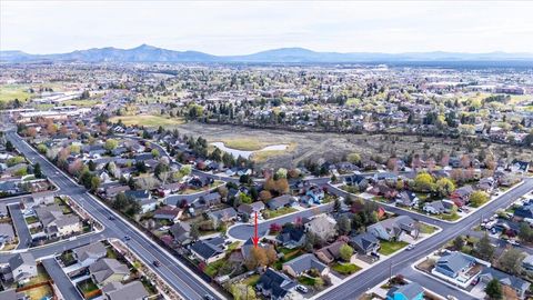 Tiny photo for 2232 SW Newberry Court, Redmond, OR 97756 (MLS # 220219821)