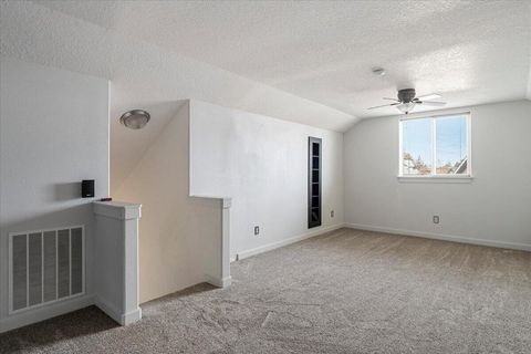 Tiny photo for 2232 SW Newberry Court, Redmond, OR 97756 (MLS # 220219821)