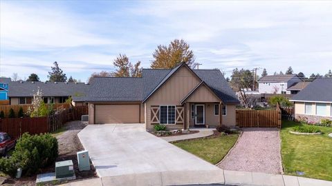 Tiny photo for 2232 SW Newberry Court, Redmond, OR 97756 (MLS # 220219821)