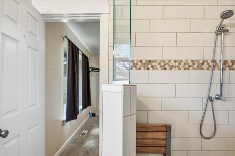 Tiny photo for 2232 SW Newberry Court, Redmond, OR 97756 (MLS # 220219821)