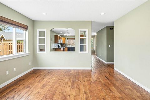 Tiny photo for 2232 SW Newberry Court, Redmond, OR 97756 (MLS # 220219821)