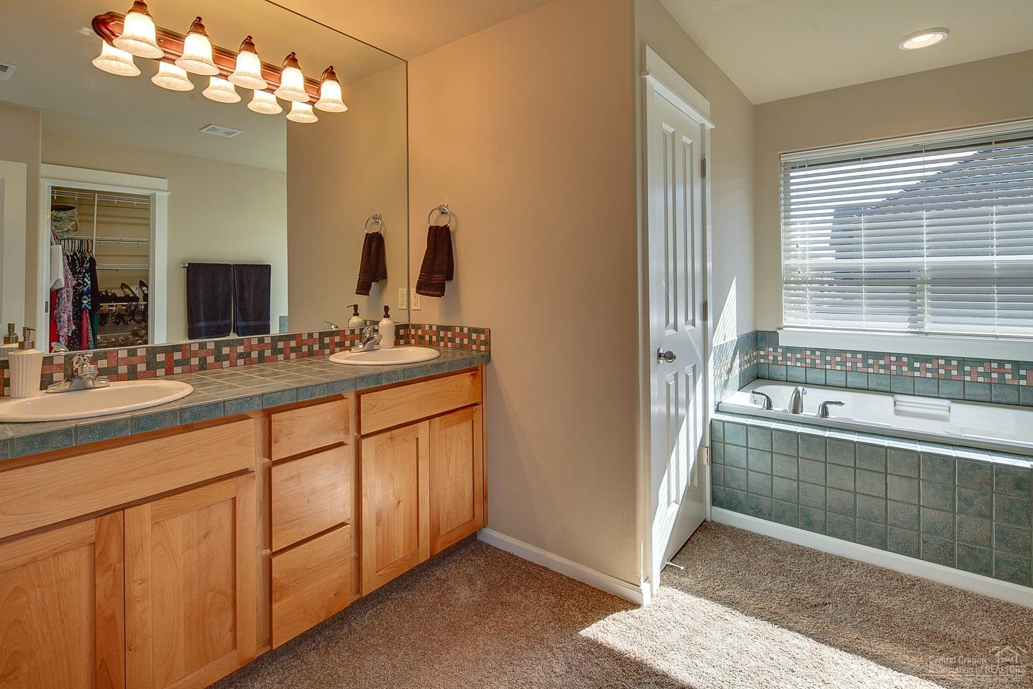 Sterling Pointe - Residential