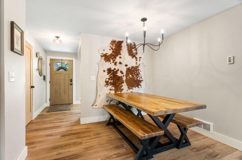 Tiny photo for 12777 SE Cowboy Court, Prineville, OR 97754 (MLS # 220220202)