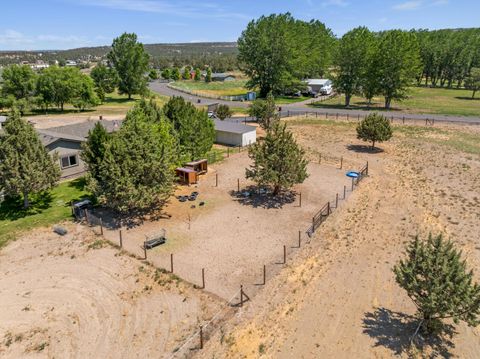 Tiny photo for 12777 SE Cowboy Court, Prineville, OR 97754 (MLS # 220220202)
