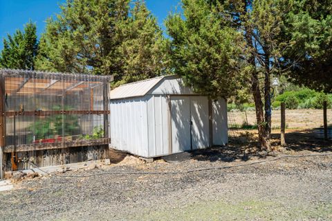 Tiny photo for 12777 SE Cowboy Court, Prineville, OR 97754 (MLS # 220220202)