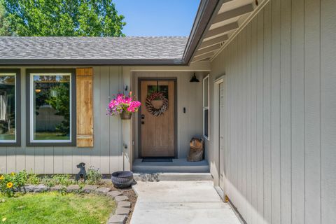 Tiny photo for 12777 SE Cowboy Court, Prineville, OR 97754 (MLS # 220220202)