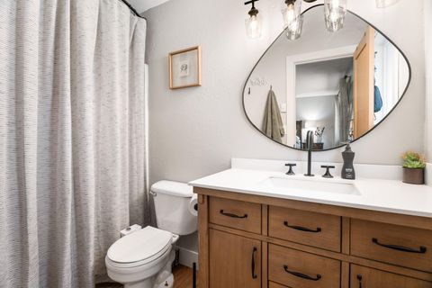 Tiny photo for 12777 SE Cowboy Court, Prineville, OR 97754 (MLS # 220220202)