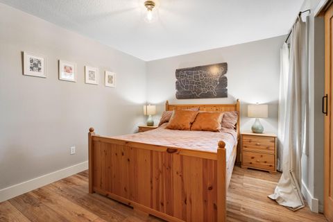 Tiny photo for 12777 SE Cowboy Court, Prineville, OR 97754 (MLS # 220220202)