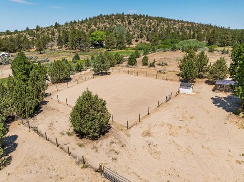 Tiny photo for 12777 SE Cowboy Court, Prineville, OR 97754 (MLS # 220220202)