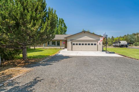Tiny photo for 12777 SE Cowboy Court, Prineville, OR 97754 (MLS # 220220202)