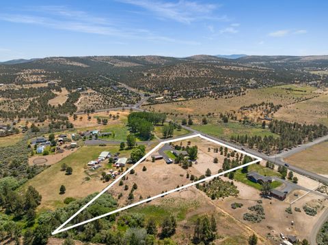 Tiny photo for 12777 SE Cowboy Court, Prineville, OR 97754 (MLS # 220220202)