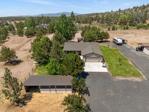 Tiny photo for 12777 SE Cowboy Court, Prineville, OR 97754 (MLS # 220220202)