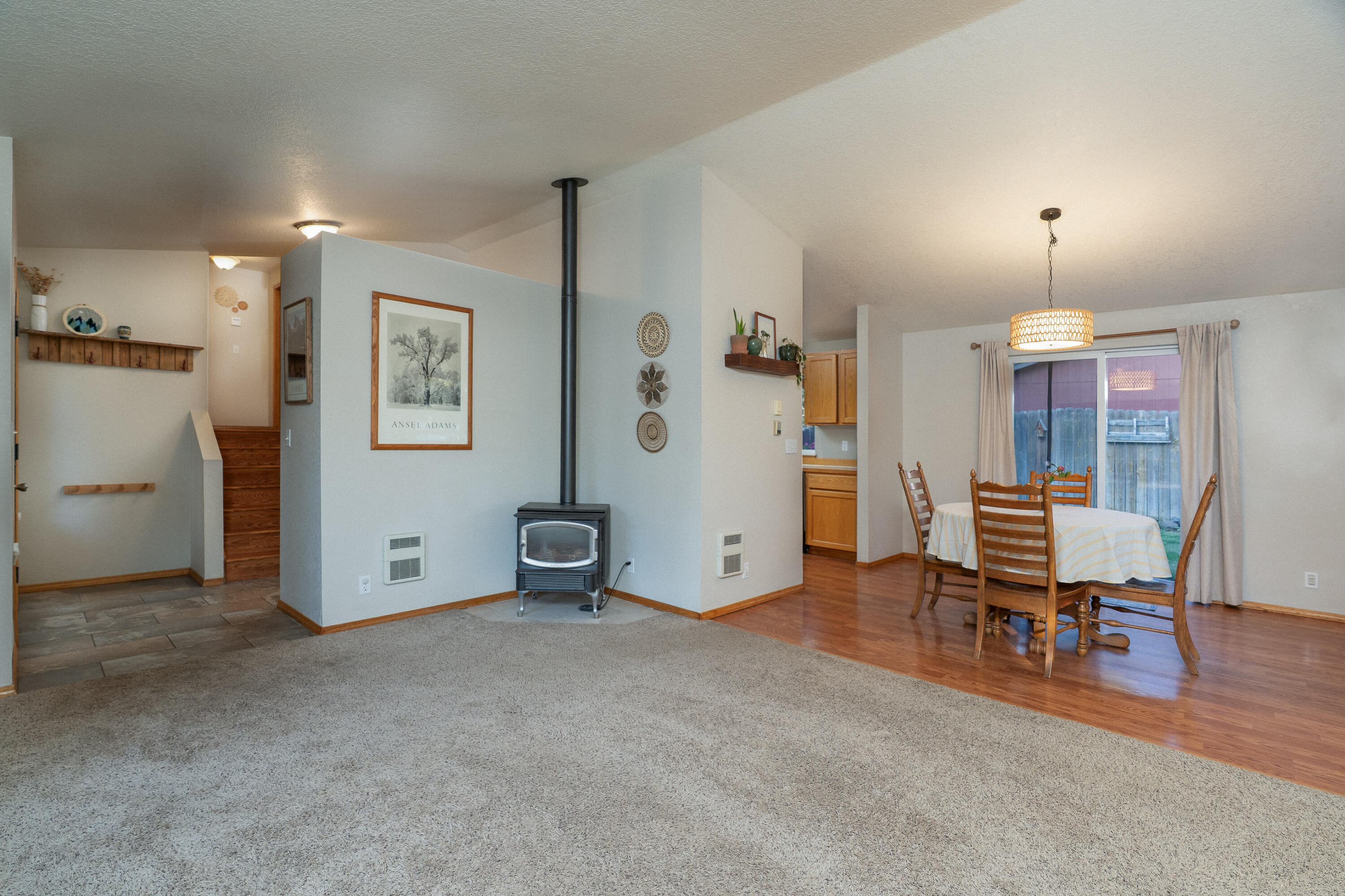 2944 NE Saber Drive