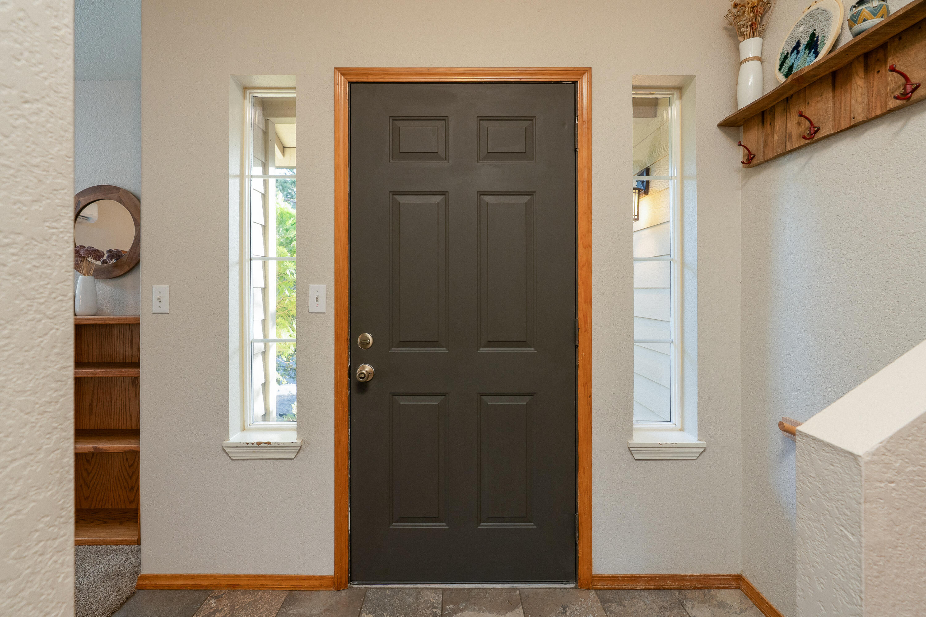 2944 NE Saber Drive