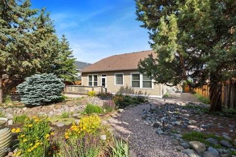 Tiny photo for 4022 SW Majestic Avenue, Redmond, OR 97756 (MLS # 220223968)