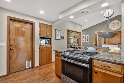 Tiny photo for 776 Delsie Drive, Grants Pass, OR 97527 (MLS # 220217442)