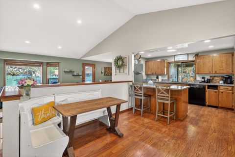 Tiny photo for 776 Delsie Drive, Grants Pass, OR 97527 (MLS # 220217442)