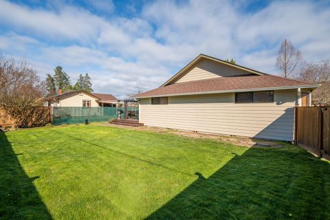 Tiny photo for 776 Delsie Drive, Grants Pass, OR 97527 (MLS # 220217442)