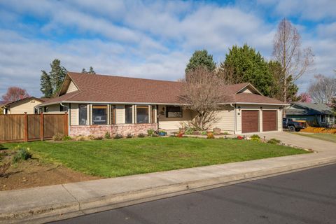 Tiny photo for 776 Delsie Drive, Grants Pass, OR 97527 (MLS # 220217442)