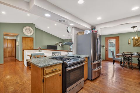 Tiny photo for 776 Delsie Drive, Grants Pass, OR 97527 (MLS # 220217442)