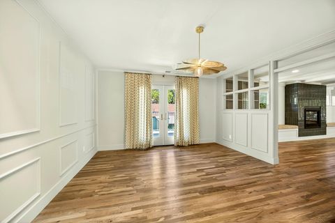 Tiny photo for 945 Hillview Drive, Ashland, OR 97520 (MLS # 220219499)