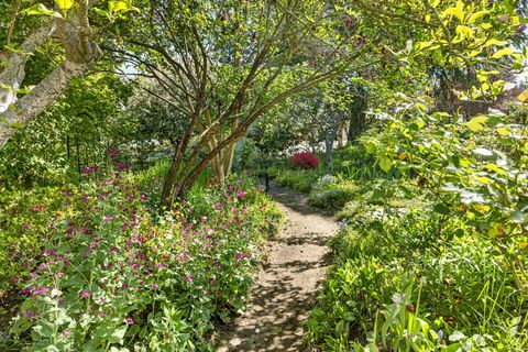 Tiny photo for 945 Hillview Drive, Ashland, OR 97520 (MLS # 220219499)