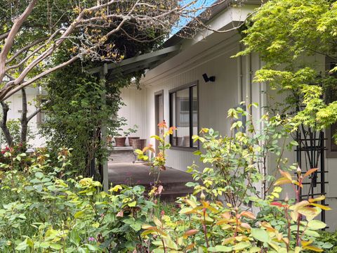 Tiny photo for 945 Hillview Drive, Ashland, OR 97520 (MLS # 220219499)
