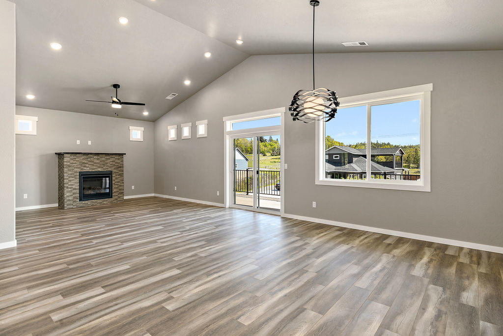 Sterling Heights Unit No 1 - Residential