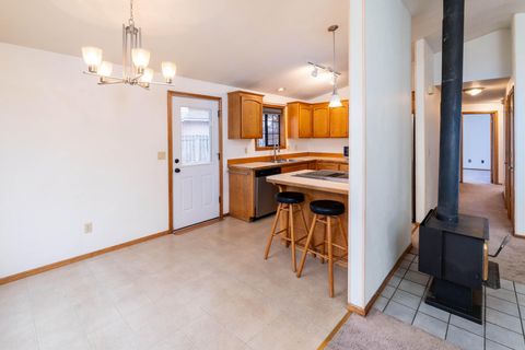 Tiny photo for 21229 Nicole Court, Bend, OR 97701 (MLS # 220212234)