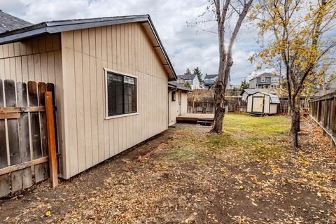 Tiny photo for 21229 Nicole Court, Bend, OR 97701 (MLS # 220212234)