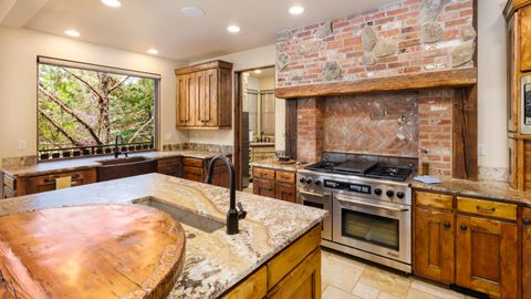 Tiny photo for 15141 SW Hope Vista Drive, Powell Butte, OR 97753 (MLS # 220220158)