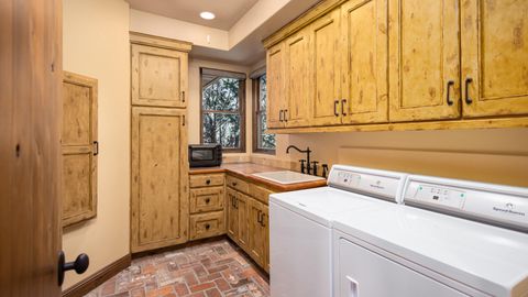 Tiny photo for 15141 SW Hope Vista Drive, Powell Butte, OR 97753 (MLS # 220220158)