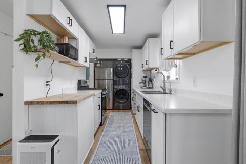 Tiny photo for 2030 Sargent Avenue, Klamath Falls, OR 97601 (MLS # 220217697)