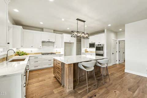 Tiny photo for 5615 Autumn Park Drive, Medford, OR 97504 (MLS # 220222723)