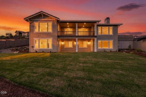 Tiny photo for 5615 Autumn Park Drive, Medford, OR 97504 (MLS # 220222723)
