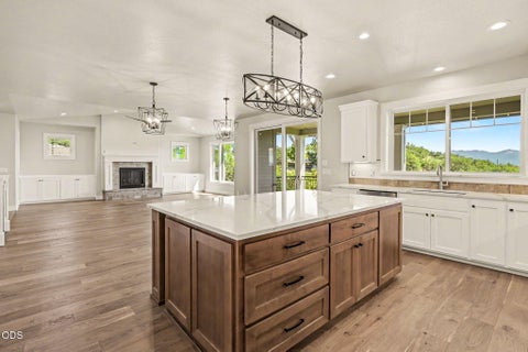 Tiny photo for 5615 Autumn Park Drive, Medford, OR 97504 (MLS # 220222723)