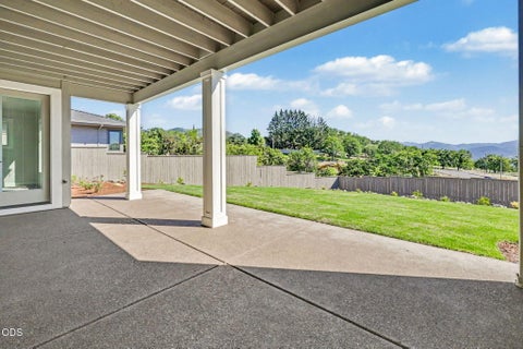 Tiny photo for 5615 Autumn Park Drive, Medford, OR 97504 (MLS # 220222723)