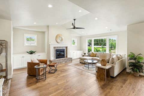 Tiny photo for 5615 Autumn Park Drive, Medford, OR 97504 (MLS # 220222723)