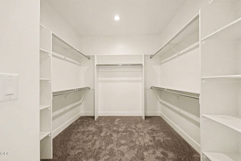 Tiny photo for 5615 Autumn Park Drive, Medford, OR 97504 (MLS # 220222723)