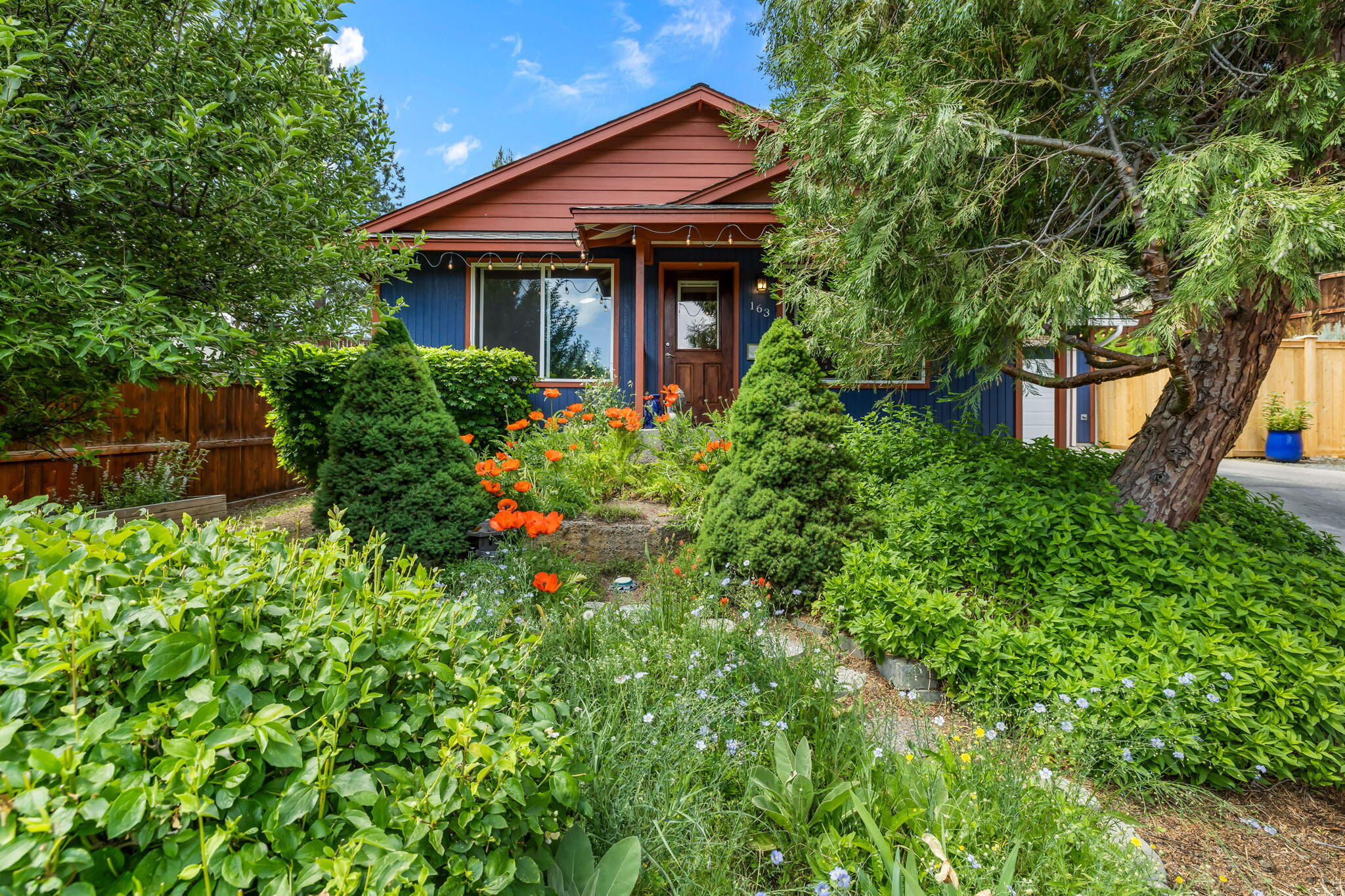 163 SE Dorrie Court