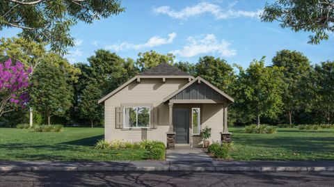 Photo of 4059 SW Obsidian Place #149, Redmond, OR 97756 (MLS # 220213679)